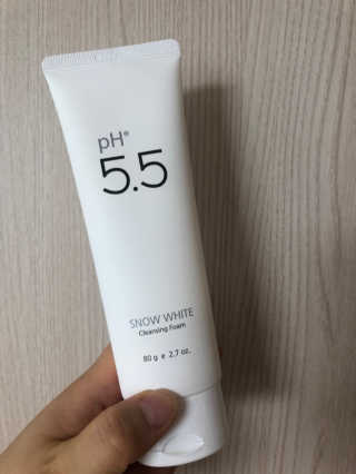 포므시 스노우화이트클렌징폼pH5.5 — 5점을 준 리뷰어가 2019년 8월 올린 사용 사진