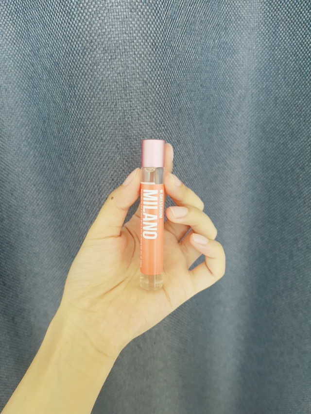 롤 온 퍼퓸EDT 10ml 리뷰 사진