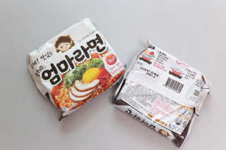 라면 그대로가 제일 맛있는 더엄마라면 — 4점을 준 리뷰어가 2019년 6월 올린 사용 사진