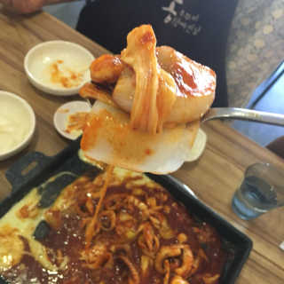 [쭈퐁] 치즈쭈꾸미 2인or삼겹쭈꾸미 2인+볶음밥 — 5점을 준 리뷰어가 2018년 8월 올린 사용 사진