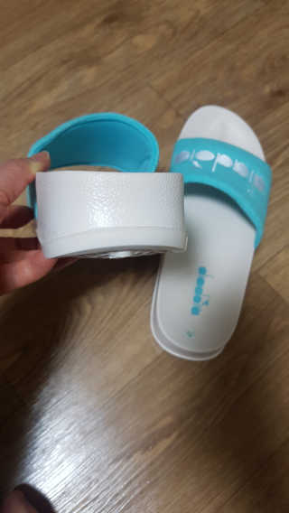 디아도라 시리포스 90 스폰지 SERIFOS 90 SPONGE — 4점을 준 리뷰어가 2019년 2월 올린 사용 사진