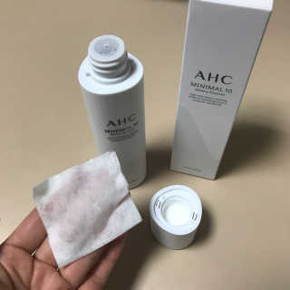 AHC 에이 에이치 씨 미니멀 10 워터리 에센스 — 4.5점을 준 리뷰어가 2018년 12월 올린 사용 사진
