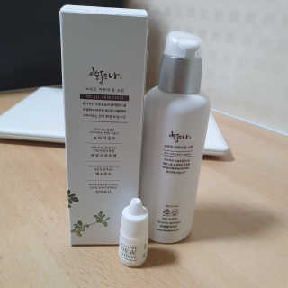 [이슬품은나] 야생녹차 이슬 스킨 110ml — 4점을 준 리뷰어가 2019년 9월 올린 사용 사진