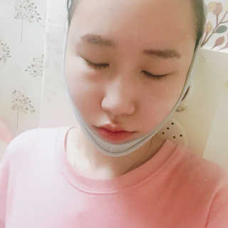 메디미 브이미 업 2스텝 브이라인벨트 — 3점을 준 리뷰어가 2017년 8월 올린 사용 사진
