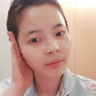 메디타임 멜라반 더마 토닝 씬젤 — 4점을 준 리뷰어가 2019년 6월 올린 사용 사진