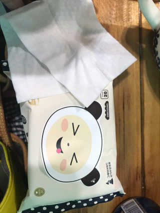 달곰이 물티슈 — 5점을 준 리뷰어가 2018년 8월 올린 사용 사진
