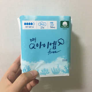 보타메디 마이아이엠 생리대 — 4.5점을 준 리뷰어가 2018년 11월 올린 사용 사진