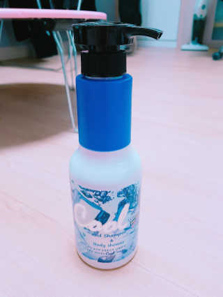 쿨 샴푸 바디워시 아스산타 기린화장품 500ml — 3.83점을 준 리뷰어가 2018년 4월 올린 사용 사진
