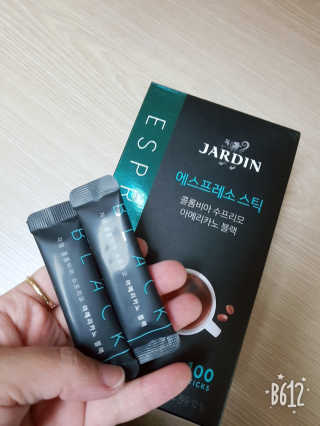 (주)쟈뎅 쟈뎅 에스프레소 스틱 아메리카노 블랙 — 5점을 준 리뷰어가 2018년 10월 올린 사용 사진
