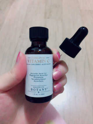 브루클린 보타니 Vitamin C Serum — 3.5점을 준 리뷰어가 2017년 4월 올린 사용 사진