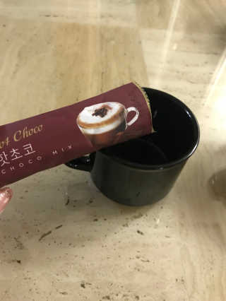 (주)쟈뎅 쟈뎅 까페모리 핫초코 50개입 — 3.5점을 준 리뷰어가 2017년 12월 올린 사용 사진
