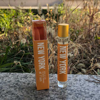 더블유드레스룸 롤 온 퍼퓸EDT 10ml — 5점을 준 리뷰어가 2018년 11월 올린 사용 사진