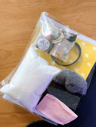 삭스플리즈 [DIY] 삑삑이 토끼 양말인형 키링 만들기+실+기부팔찌 — 4점을 준 리뷰어가 2020년 2월 올린 사용 사진