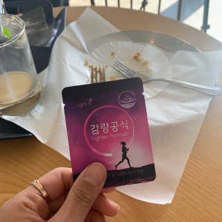 [감량공식] 다이어트 건강기능식품 — 3.5점을 준 리뷰어가 2019년 12월 올린 사용 사진
