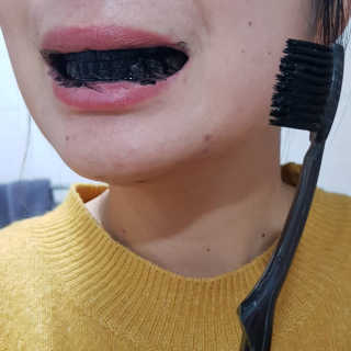 the naked object 디블랙팩치약 디블랙칫솔 세트 — 5점을 준 리뷰어가 2020년 1월 올린 사용 사진
