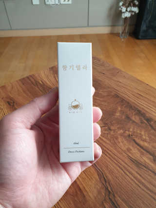 백화점 1층 향기, 향기렐라 니치섬유향수 — 4점을 준 리뷰어가 2019년 3월 올린 사용 사진