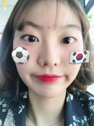 테라다이아 립 메이트 오일 — 4.67점을 준 리뷰어가 2018년 6월 올린 사용 사진