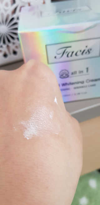 파시스 올인원 진주 화이트닝 크림 100ml — 5점을 준 리뷰어가 2019년 4월 올린 사용 사진