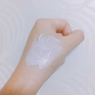 더연 리파이닝 칼라민크림 — 4.67점을 준 리뷰어가 2017년 11월 올린 사용 사진