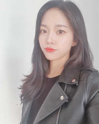 미샤 래디언스 퍼펙트핏 파운데이션 SPF30 PA++ — 5점을 준 리뷰어가 2020년 4월 올린 사용 사진