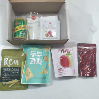 [맘마레시피] 육퇴 후 맥주는 진리, 육퇴간식박스 — 4점을 준 리뷰어가 2019년 11월 올린 사용 사진