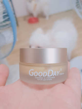GoodDay Skincare GoodDay 강황 크림 — 5점을 준 리뷰어가 2019년 8월 올린 사용 사진