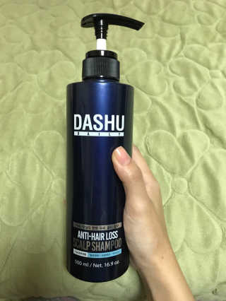다슈코리아 다슈 데일리 한방 두피 골드 샴푸 500ml — 5점을 준 리뷰어가 2017년 10월 올린 사용 사진
