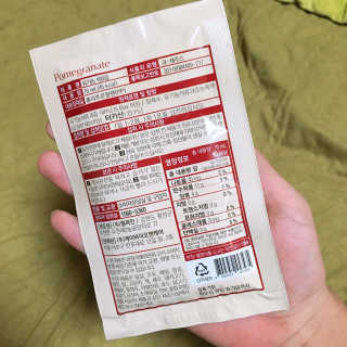 [하이헬스] 정말 진하고 맛있는 유기농 석류즙 30포 — 5점을 준 리뷰어가 2019년 11월 올린 사용 사진