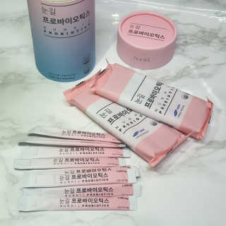 눈길 프로바이오틱스 눈길 콜라겐 프로바이오틱스 — 4점을 준 리뷰어가 2019년 11월 올린 사용 사진