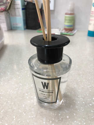 더블유드레스룸 퍼퓸 디퓨저 70ml — 5점을 준 리뷰어가 2018년 6월 올린 사용 사진