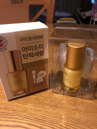 아이소이 불가리안 로즈 인텐시브 리프팅 세럼 20ml 탄력세럼 — 5점을 준 리뷰어가 2018년 5월 올린 사용 사진