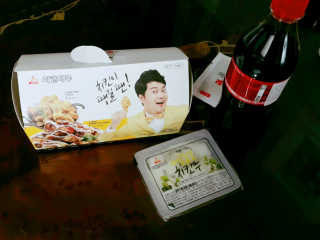 [치킨마루]-  빠사칸윙봉현미 + 콜라 500ml — 5점을 준 리뷰어가 2019년 7월 올린 사용 사진