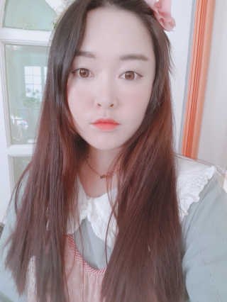 다슈코리아 다슈 맨즈 듀얼 트릭 스틱 — 5점을 준 리뷰어가 2019년 11월 올린 사용 사진