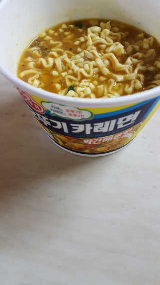 오뚜기카레면 2차 모집 — 5점을 준 리뷰어가 2019년 2월 올린 사용 사진