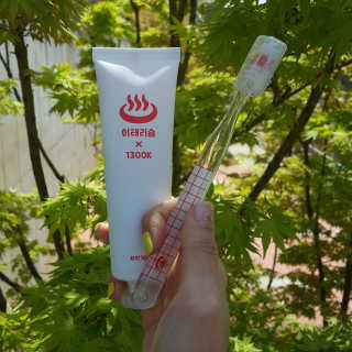 이태리숍 덴탈케어_치약 칫솔 — 4.33점을 준 리뷰어가 2018년 4월 올린 사용 사진