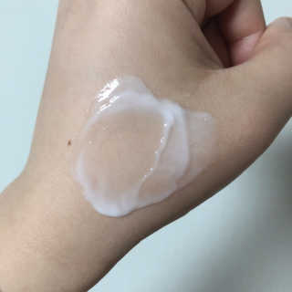 지고트 비타솔루션12 브라이트닝 앰플 크림 100ml — 4점을 준 리뷰어가 2019년 7월 올린 사용 사진