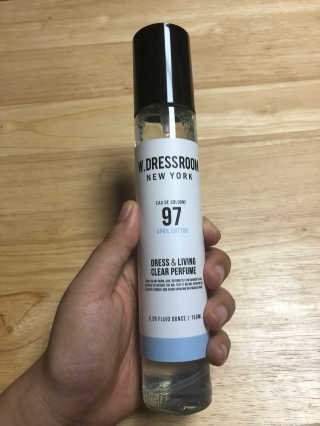 더블유드레스룸 드레스퍼퓸 150ml — 4.83점을 준 리뷰어가 2018년 6월 올린 사용 사진