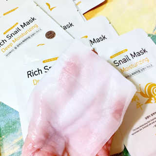 마더메이드 마더 메이드 딥 모이스춰 라이징 리치 스 네일 마스크 10PC — 4.5점을 준 리뷰어가 2019년 5월 올린 사용 사진