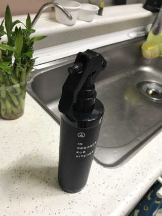 PEACE MOMENT 피스모먼트 인세컨즈포키친 320mL 천연살균소독제 — 4점을 준 리뷰어가 2019년 2월 올린 사용 사진