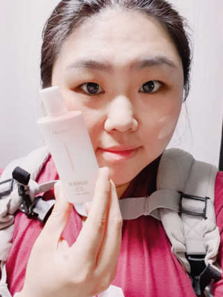 쥴라이Jullai 슈퍼 12 바운스 선 플루이드 SPF50+ PA++++ — 5점을 준 리뷰어가 2019년 7월 올린 사용 사진