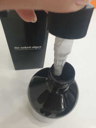 the naked object [탈모볼륨샴푸] 디블랙 팩 샴푸 — 4점을 준 리뷰어가 2019년 12월 올린 사용 사진