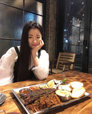 [바바코아 문래점] 스페어립플래터 — 4점을 준 리뷰어가 2020년 1월 올린 사용 사진