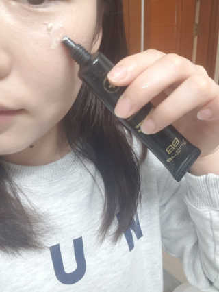 브에노 재생비비크림 — 5점을 준 리뷰어가 2017년 11월 올린 사용 사진