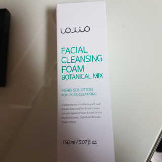 롤리오 페이셜 클렌징 폼 보타니컬 믹스 — 5점을 준 리뷰어가 2018년 5월 올린 사용 사진