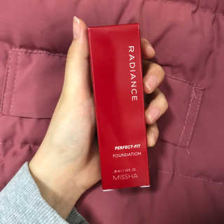 미샤 래디언스 퍼펙트핏 파운데이션 SPF30 PA++ — 4점을 준 리뷰어가 2020년 3월 올린 사용 사진
