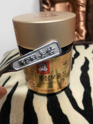 [정관장] 홍삼보윤정 100g x 1병 — 4.5점을 준 리뷰어가 2020년 1월 올린 사용 사진