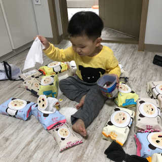 달곰이 물티슈 — 5점을 준 리뷰어가 2017년 4월 올린 사용 사진