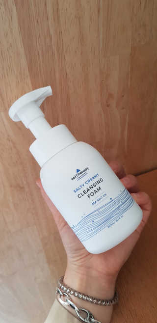 솔테라피 솔티 크리미 클렌징폼 300ml — 4점을 준 리뷰어가 2019년 4월 올린 사용 사진