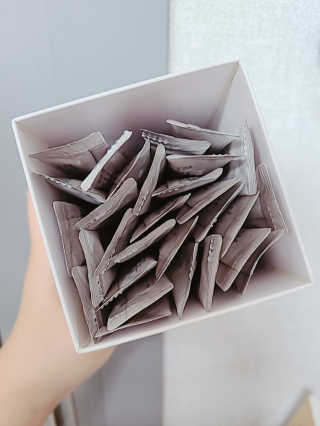 [하우투잇] 뤼에르 쿠르브 블랙 10ml x 30포 총 300ml — 1점을 준 리뷰어가 2020년 2월 올린 사용 사진
