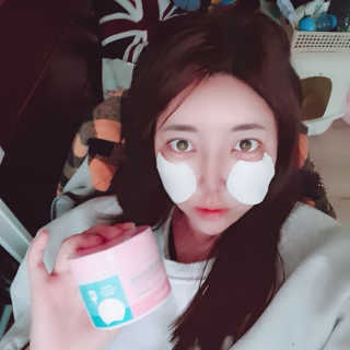 메디힐-퀵모닝 올인원 톤업패드 — 5점을 준 리뷰어가 2019년 5월 올린 사용 사진